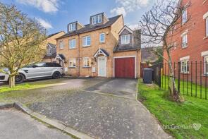 38, Harrington Walk, Lichfield WS13 7UY