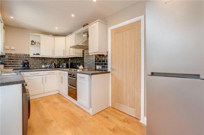 3 bed Terraced for sale Image 2