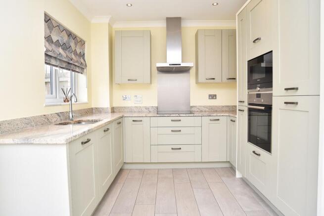 4 bed End of Terrace for sale Image 8