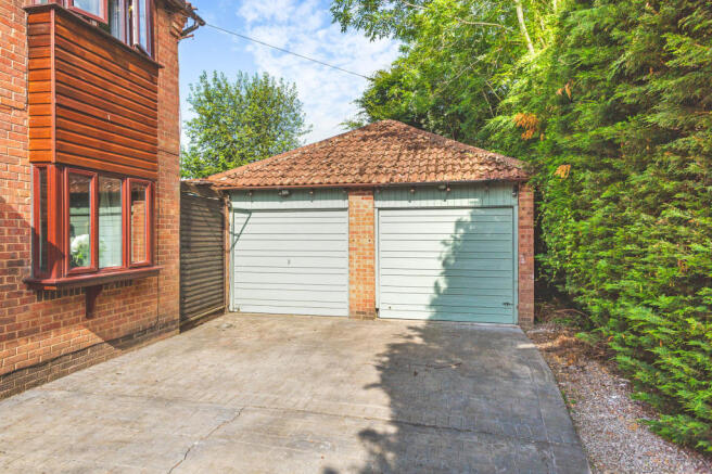 Drive & Double Garage
