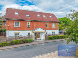 3, 113 Burney Court, Manor Road, Chigwell IG7 5PS