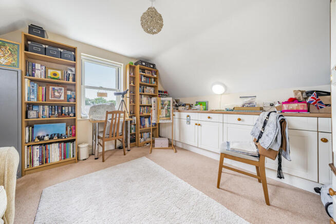 Photo 11