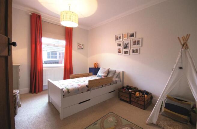 Bedroom2.jpg