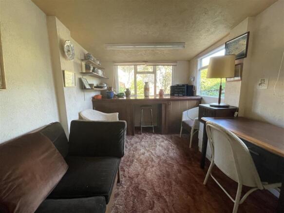 STUDY/ HOME OFFICE
