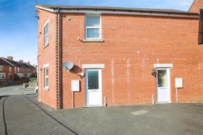 2b, Crofton Avenue, Yeovil BA21 4DL