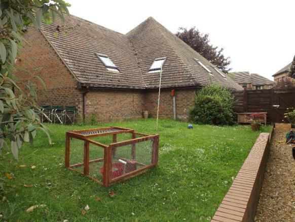 Photo 11