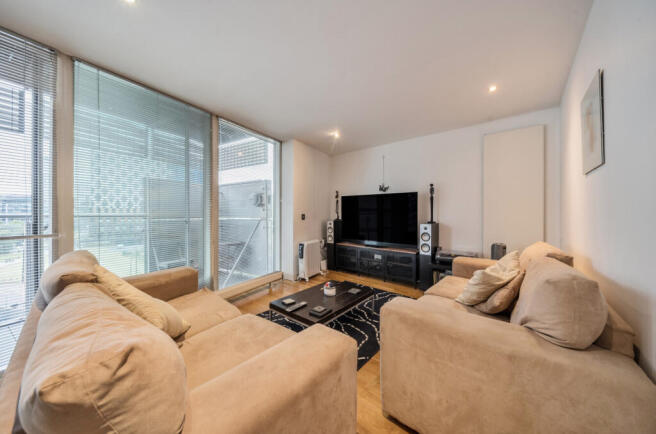 1340691-18-68a881...