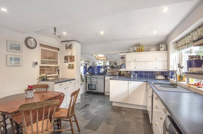 Kitchen Alt View