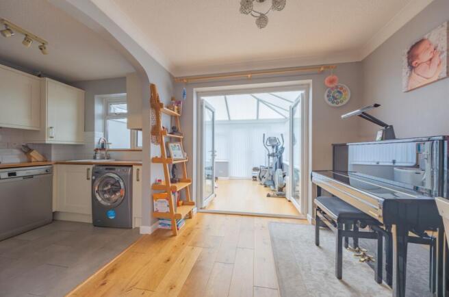 EwemoveTaunton Lynor Close (9)