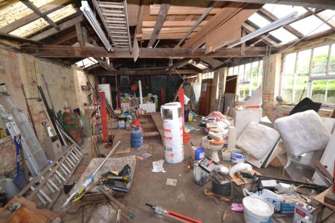 Garage workshop