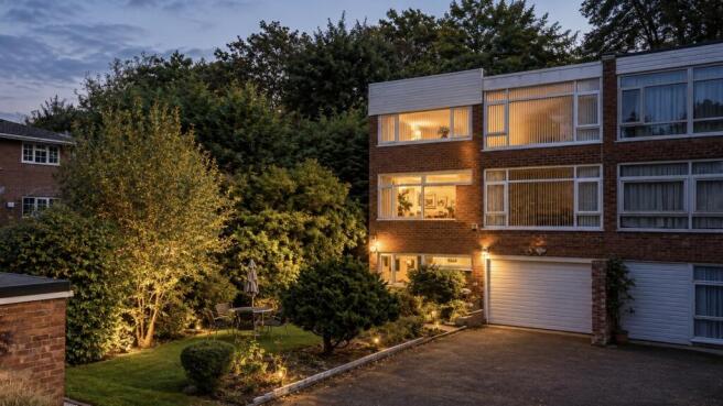 4 bed semi-detached house for sale Ladybrook Road