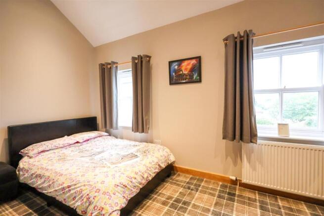 2 bed Terraced for sale Image 7