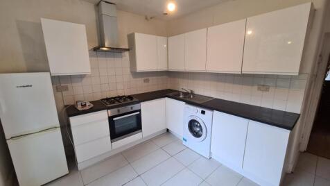 Archway Rd, Highgate, N6