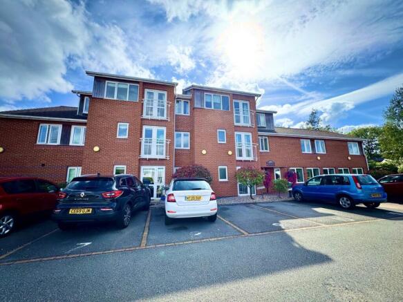 Henbury Court, Kiln Lane, Eccleston photo 4