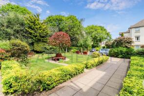 Flat 31, Livingstone Court, Christ Church Lane, Barnet EN5 4PL