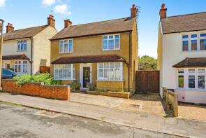 16, Belmont Road, Hemel Hempstead HP3 9NZ