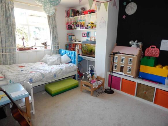 Photo 12