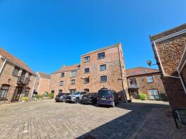 11, Lodway Gardens, Bristol BS20 0DL