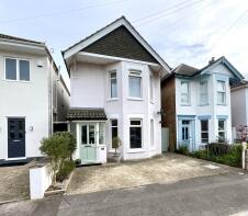 26, Paisley Road, Bournemouth BH6 5ET