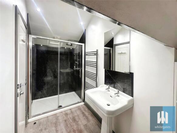 1 bed House Share to rent Image 7