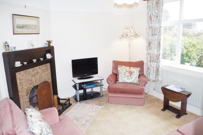 SITTING ROOM