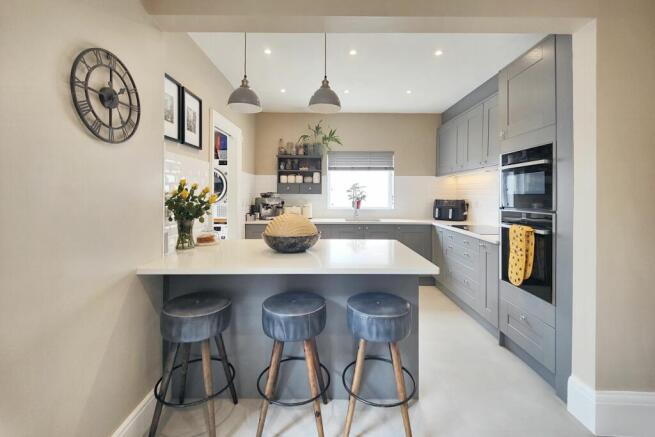 Breakfast Bar