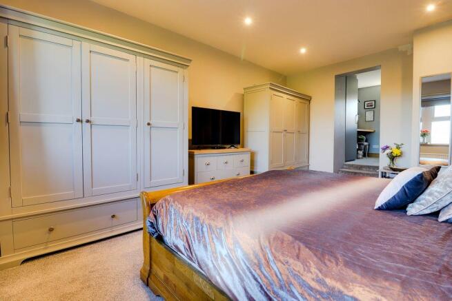 Bedroom 1 (Double with Ensuite)