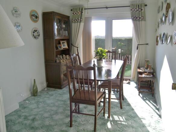 DINING ROOM / BED 3