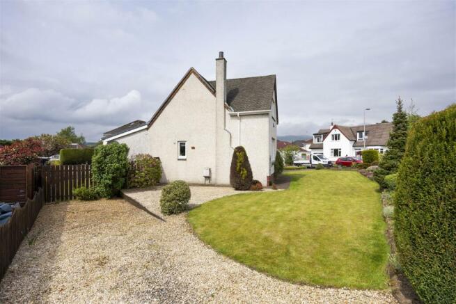 7_ADAMSLIE_CRESCENT_KIRKINTILLOCH_009.JPG