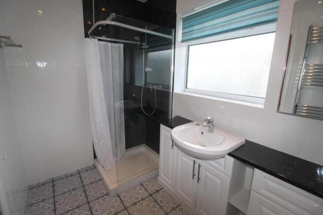 Shower Room.JPG