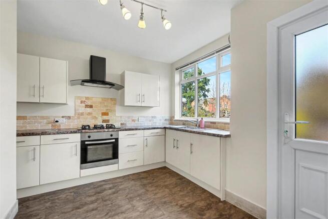 Kitchen_1.jpeg
