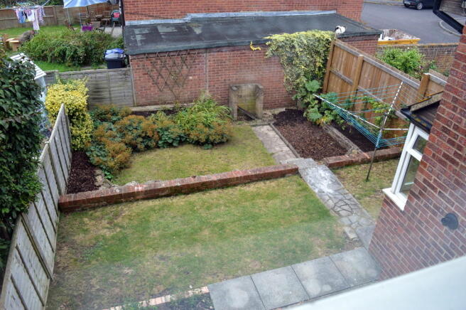 Photo 9