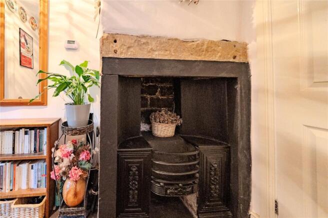 2 bed Terraced for sale Image 12