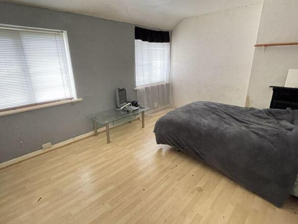 bed 1