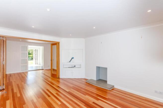 8398088-interior08-800.jpg