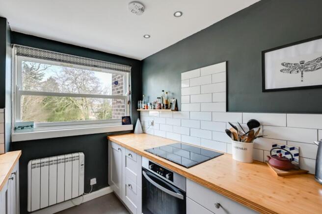 2 bed Apartment for sale Image 7