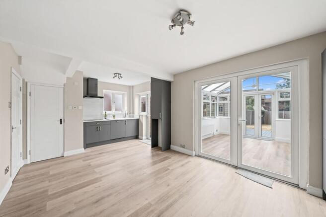 Alsom Avenue, Worcester Park, KT4 photo 4