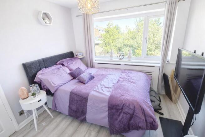 3 bed Terraced for sale Image 12