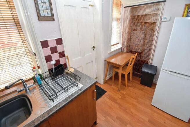 1 bed Terraced for sale Image 5