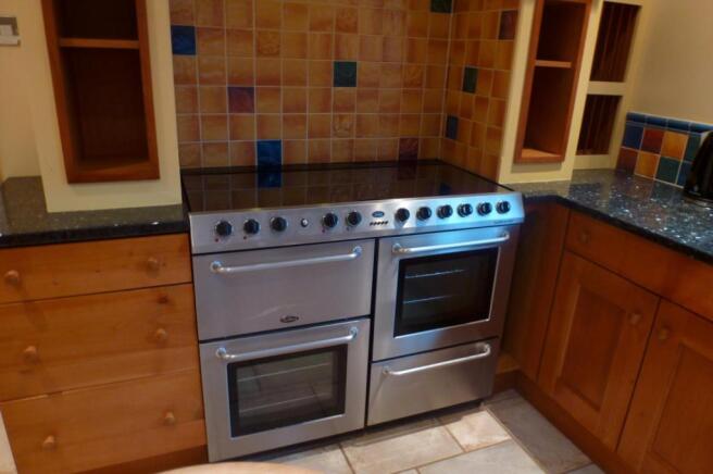 Range oven