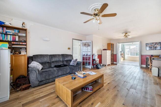 House in Herne Bay - More