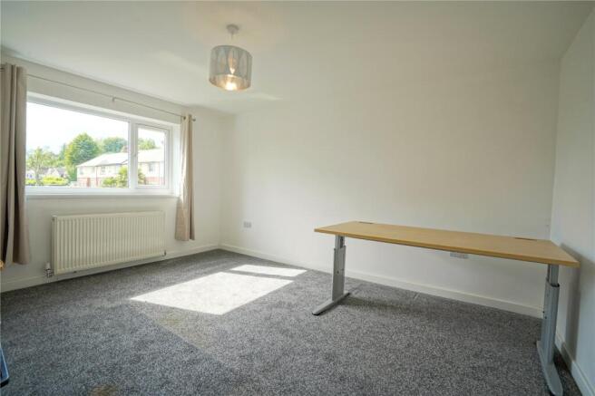 4 bed Semi-Detached for sale Image 7