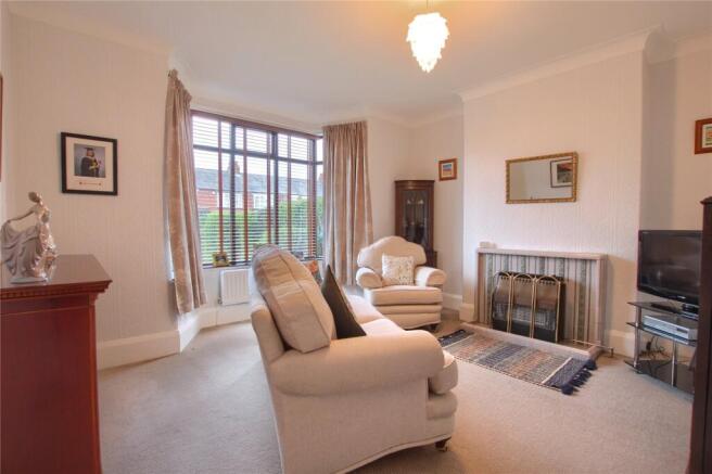 3 bed Terraced for sale Image 4