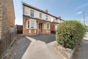 61, Windsor Road, Chobham, Woking GU24 8LD