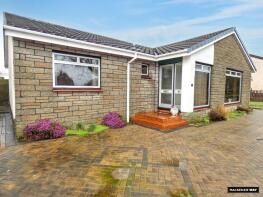 54, Ardneil Court, Ardrossan KA22 7NQ