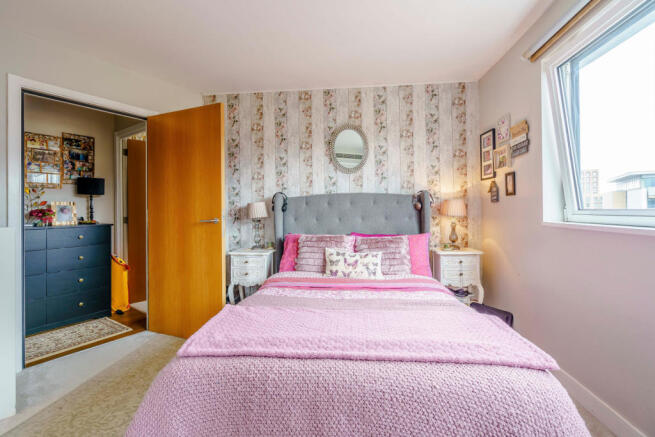 8429545-interior12-800