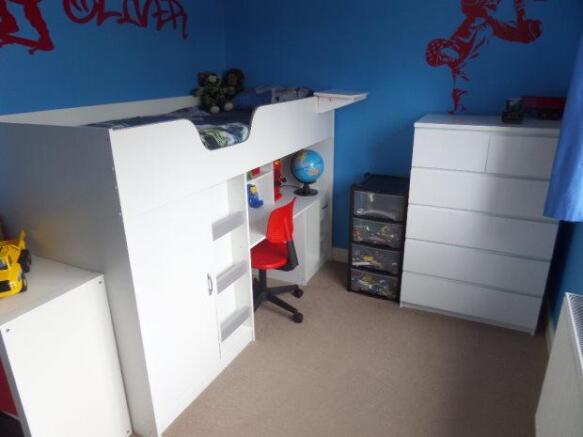 BEDROOM 3