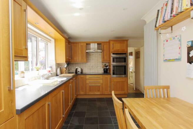 Kitchen/Breakfast