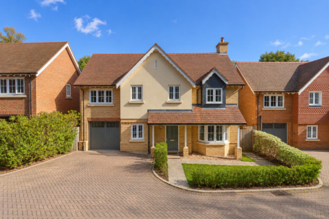 18 Frank Rosier Way Tunbridge Wells TN2 5FJ