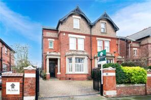 33, Axholme Road, Wheatley, Doncaster DN2 4AN